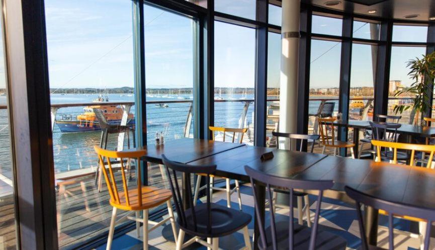 Rnli College Hotel Poole Ngoại thất bức ảnh