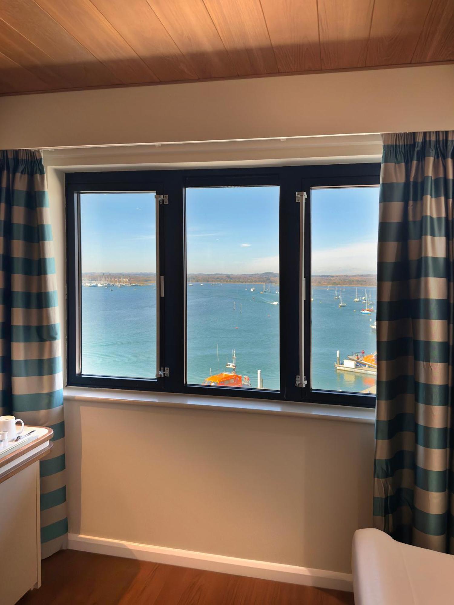 Rnli College Hotel Poole Ngoại thất bức ảnh